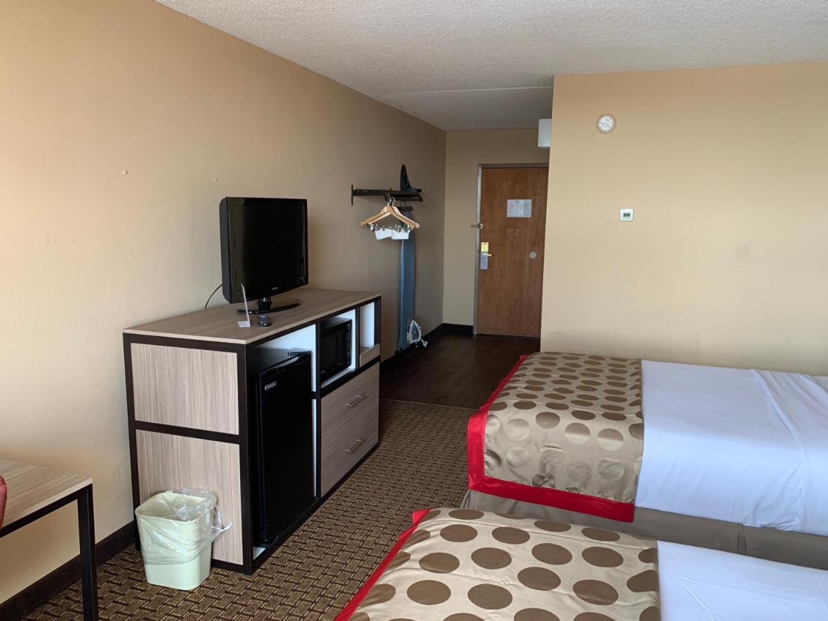 Ramada By Wyndham West Atlantic City Egg Harbor Township Eksteriør billede