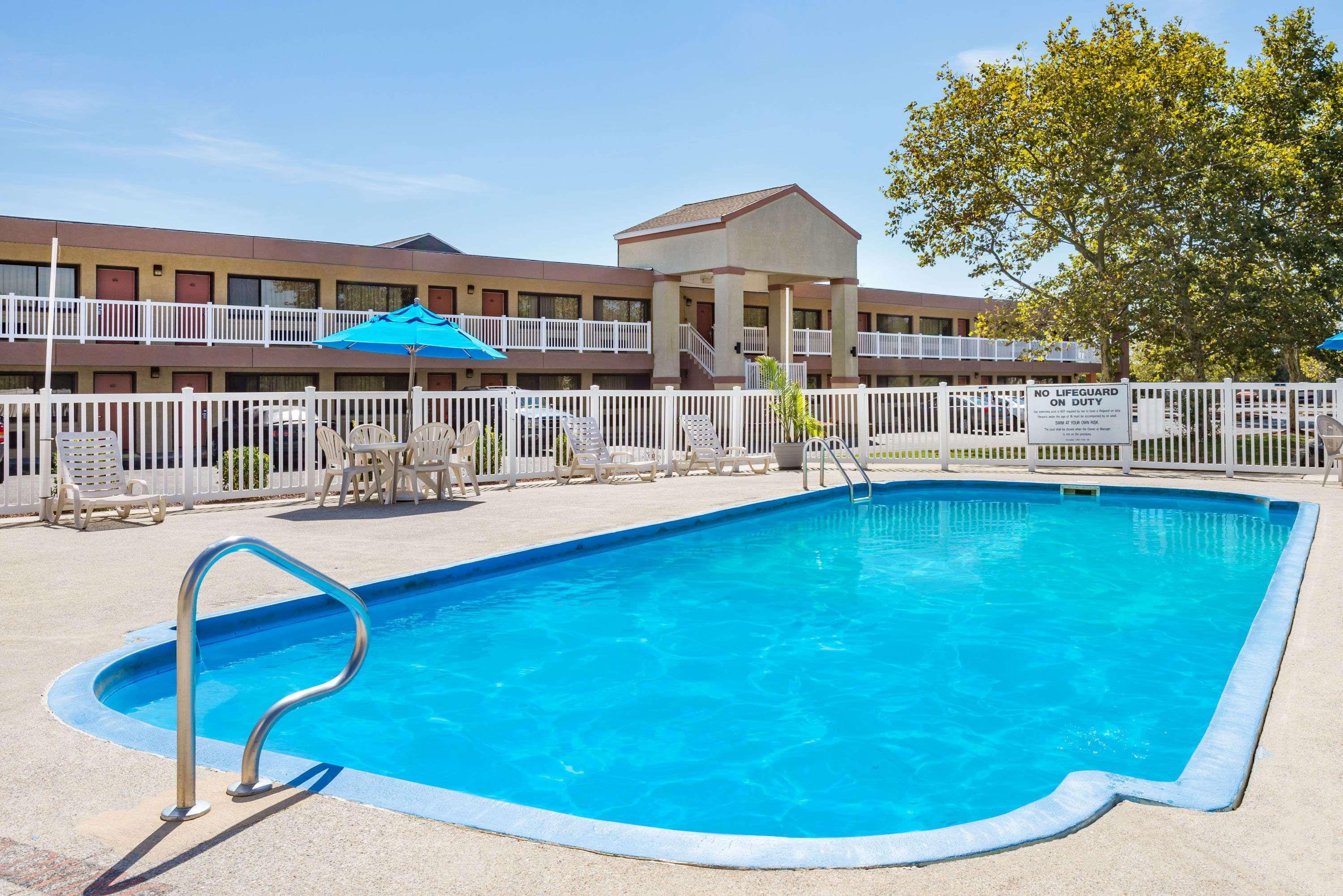 Ramada By Wyndham West Atlantic City Egg Harbor Township Eksteriør billede