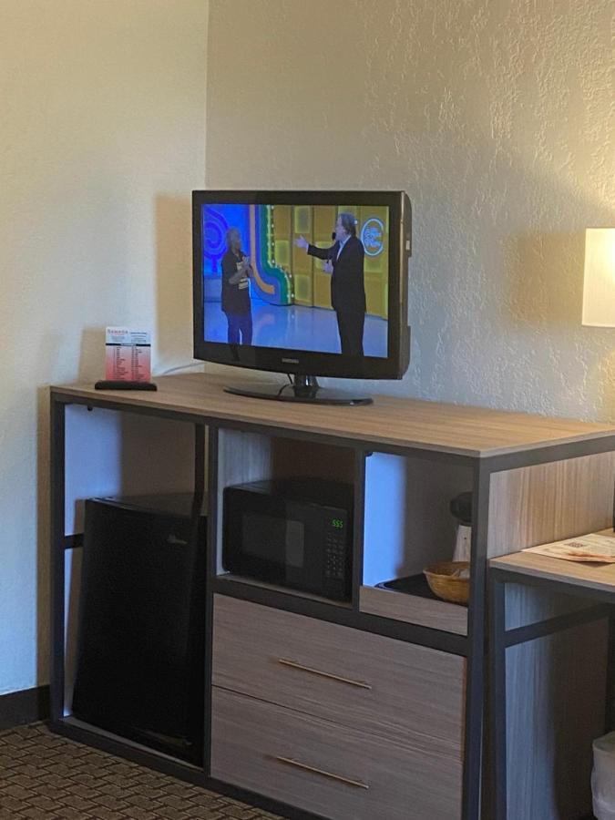 Ramada By Wyndham West Atlantic City Egg Harbor Township Eksteriør billede