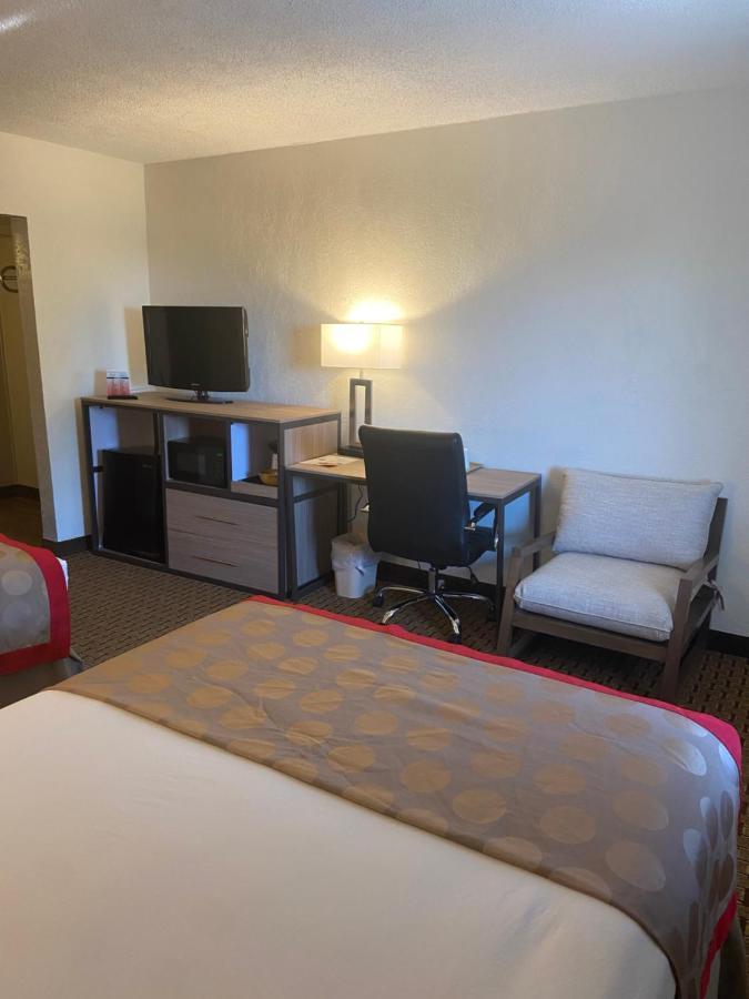 Ramada By Wyndham West Atlantic City Egg Harbor Township Eksteriør billede