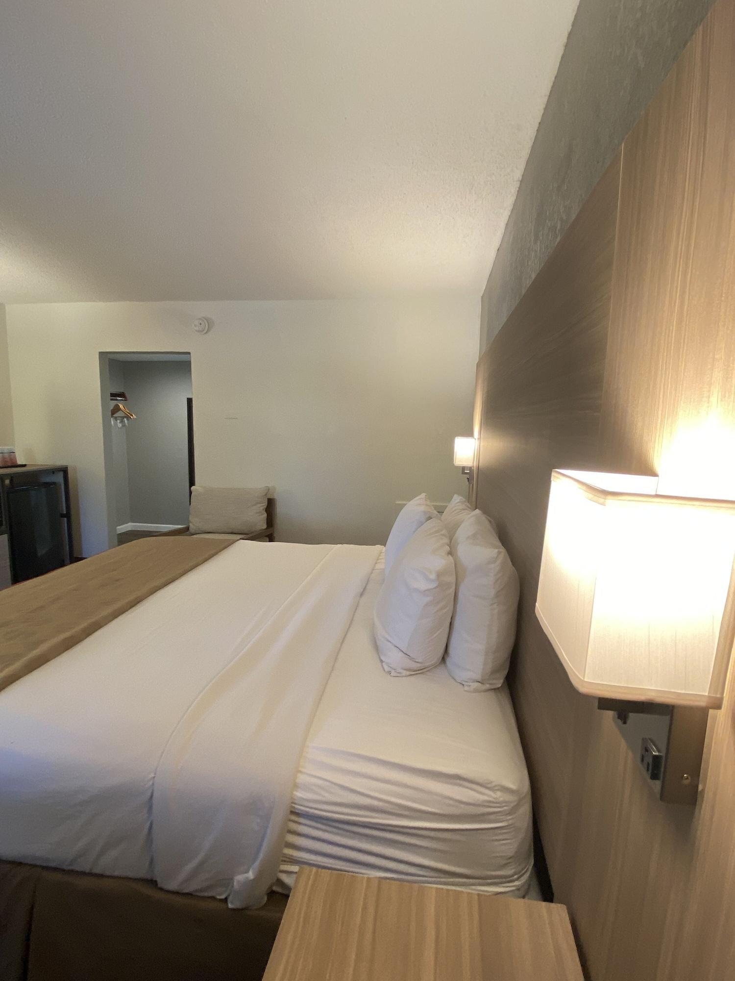 Ramada By Wyndham West Atlantic City Egg Harbor Township Eksteriør billede